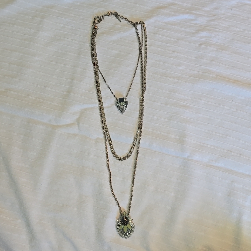 Elegant Gold and Silver Heart Pendant Necklace